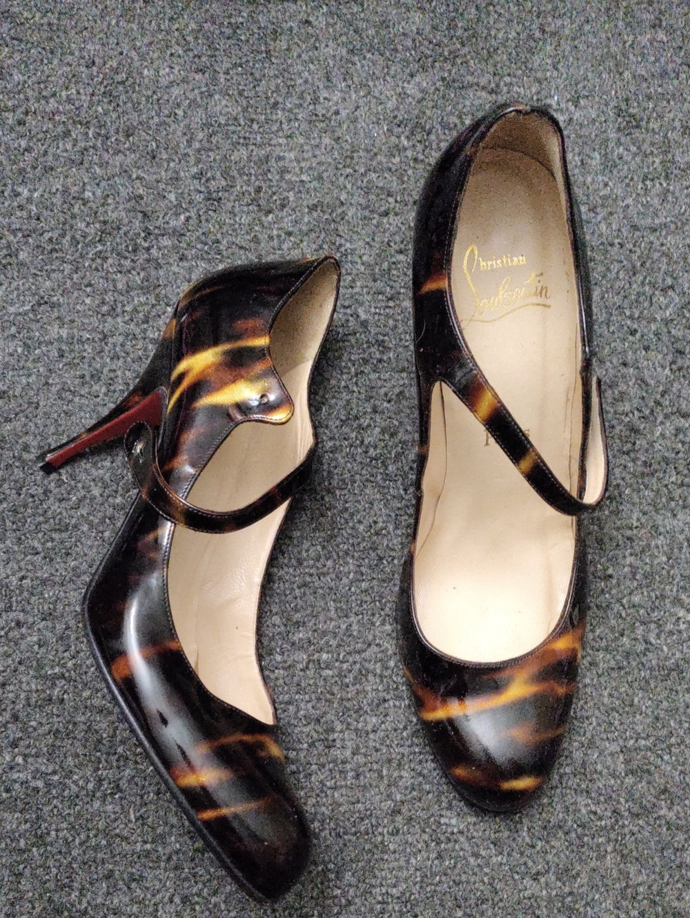 Christian Louboutin Tortoiseshell Mary Jane Pumps - Brown/Black